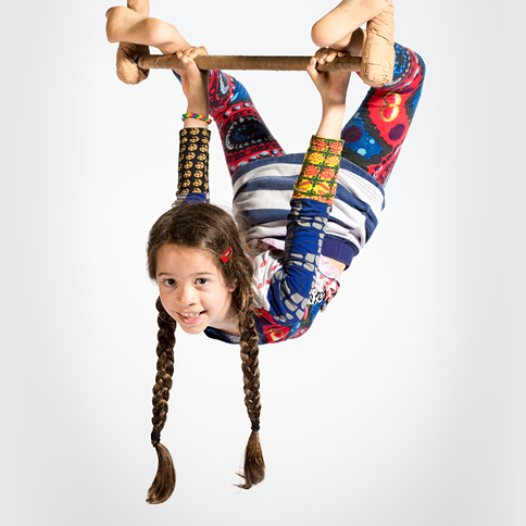 Circus for Everyone – Hang Around with Aerialize!