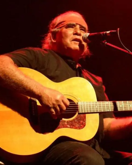 Kev Carmody, Warumpi Band and more play Carnivale Live on Tour