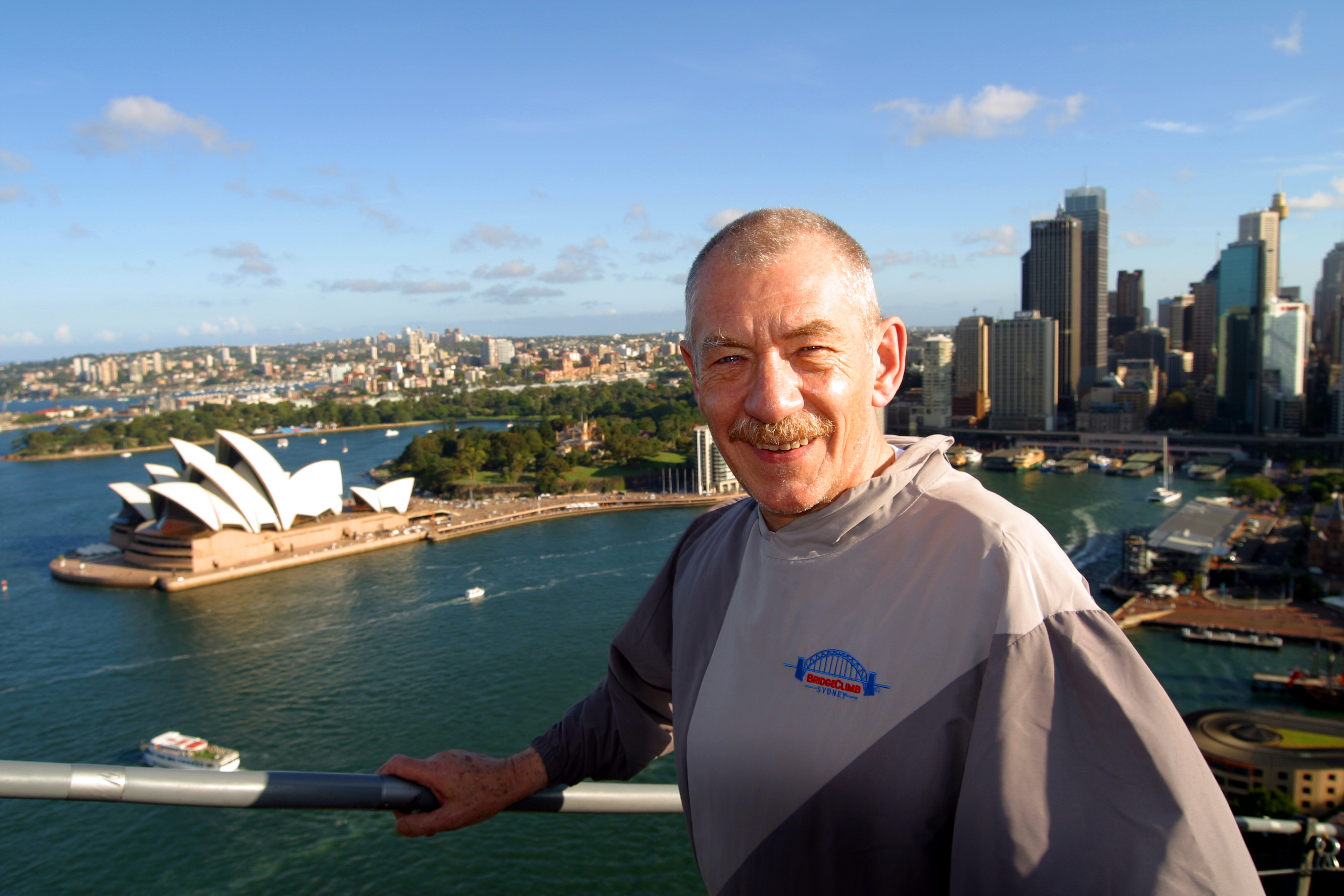 Ian McKellen sneaks in a bridge climb whilst in Sydney